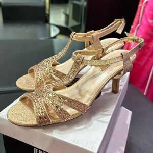 De Blossom Collection - 2 3/4” Heel - Rose Gold Sparkle